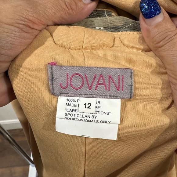 Giovani - Picture 5 of 5